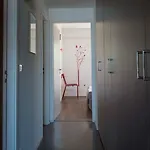 Immeuble La *