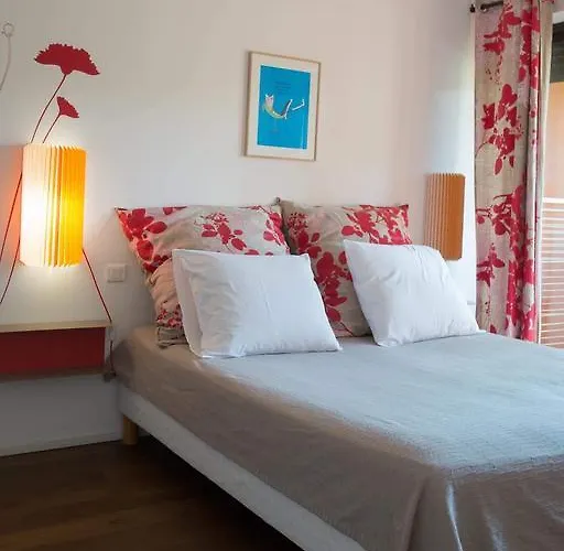 Immeuble La * Porto-Vecchio (Corsica)